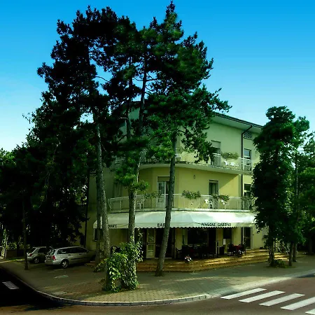 Giardino Szálloda